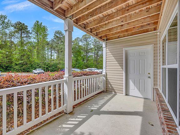 5th image of 4429 Jaybird Cir Unit 103