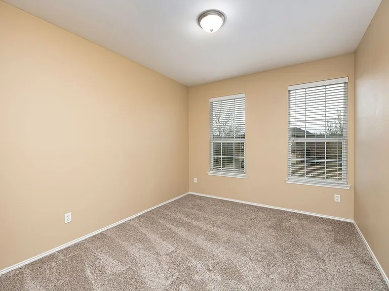 2510 Sedona St — Photo 54