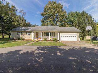 623 Route 627, Bloomsbury, NJ 08804