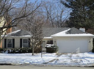 265 S Park Blvd, Glen Ellyn, IL 60137