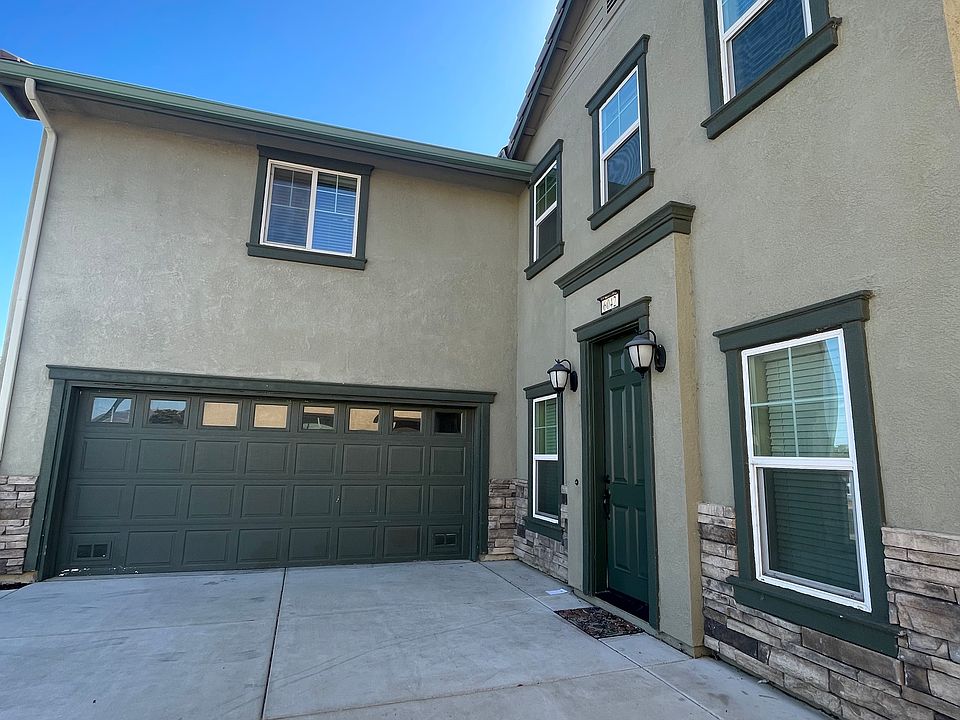 1st image of 6042 Potters Ct