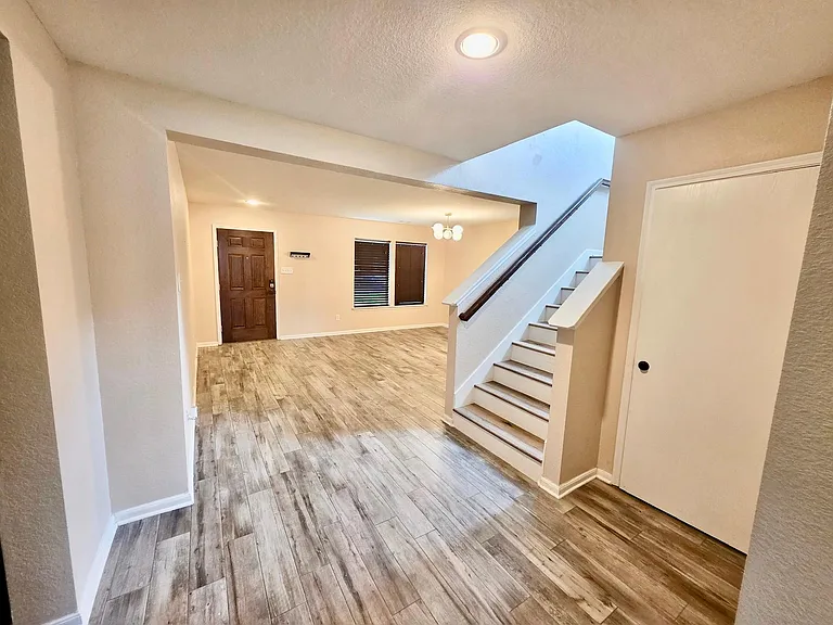 3145 Morgan Meadow Ln — Photo 8