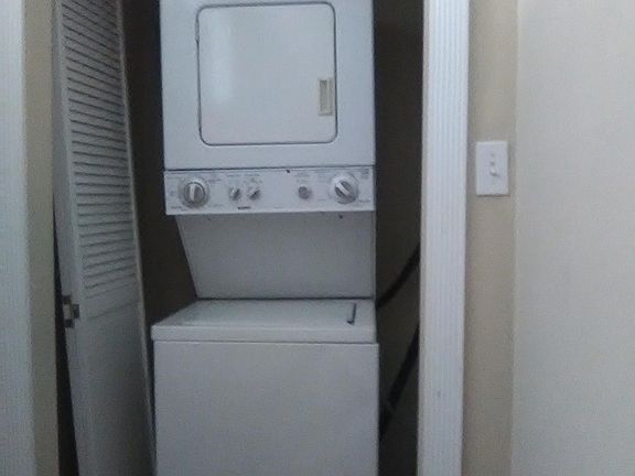 3rd image of 2863 W Belden Ave #A