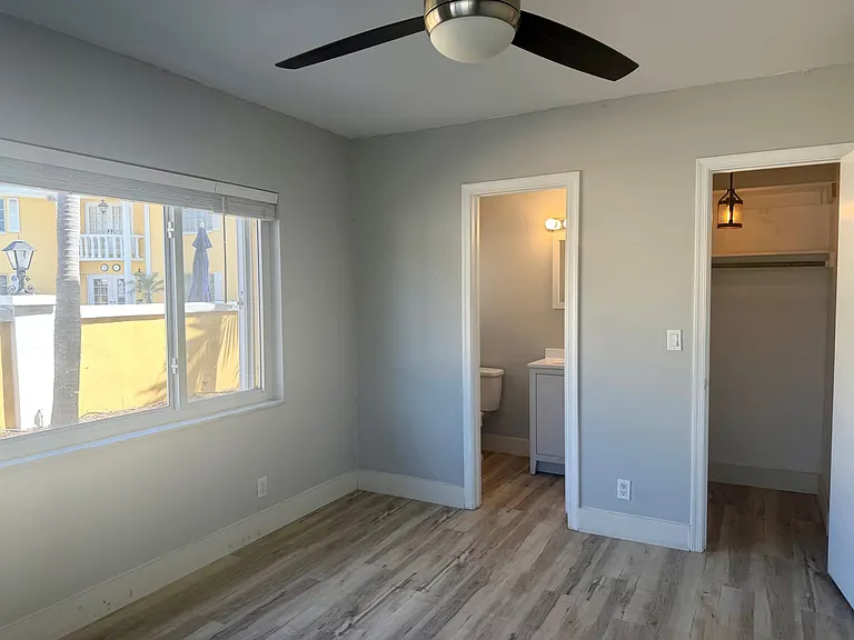 2230 NE 56th Pl #209 — Photo 13