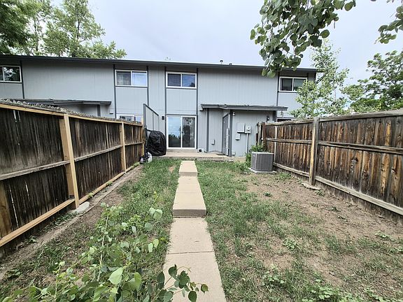 4th image of 3740 Quail St