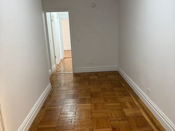 3rd image of 111 E 88th St APT 4B