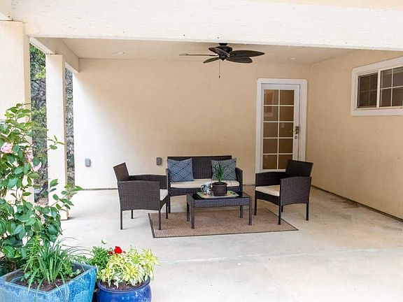 5th image of 23255 Pinewood Ln