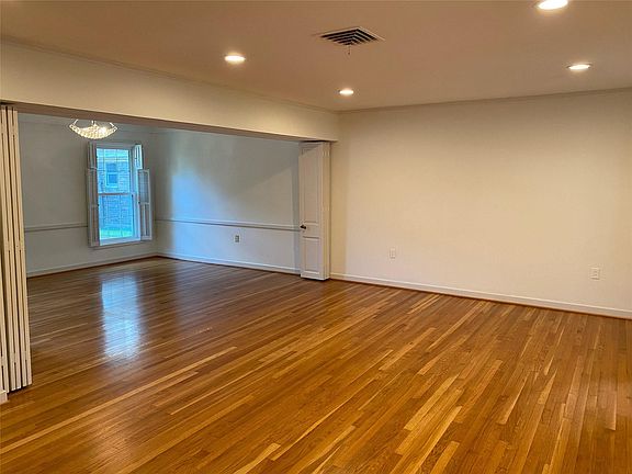 4th image of 3615 Elmridge St