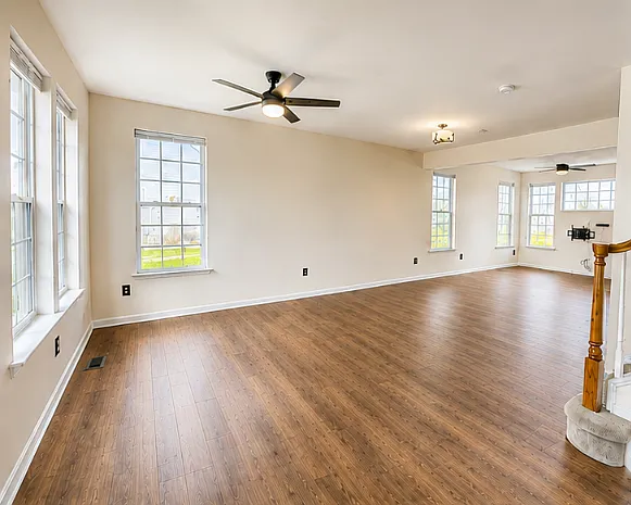 3 bed, 2.5 bath, 1875 sqft, $2,700 — Photo 2
