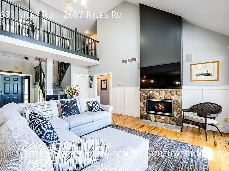 2687 Niles Rd #2687 NILES RD — Photo 9