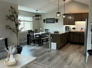 127 Willow Cir, Rifle, CO 81650