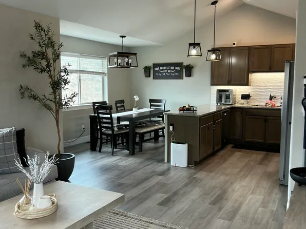 127 Willow Cir, Rifle, CO 81650