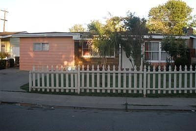 1st image of 741 Fairway Dr