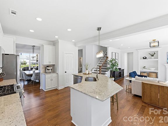 5th image of 12312 McAllister Park Dr
