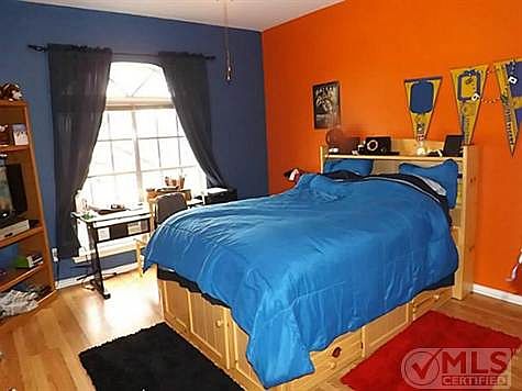 5th image of 4312 Bellaire Dr S APT 226