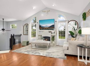 14364 Westridge Dr, Eden Prairie, MN 55347