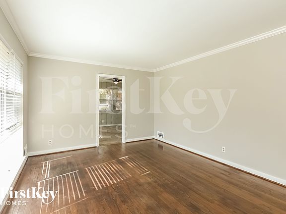 2nd image of 3364 Valley Park Dr