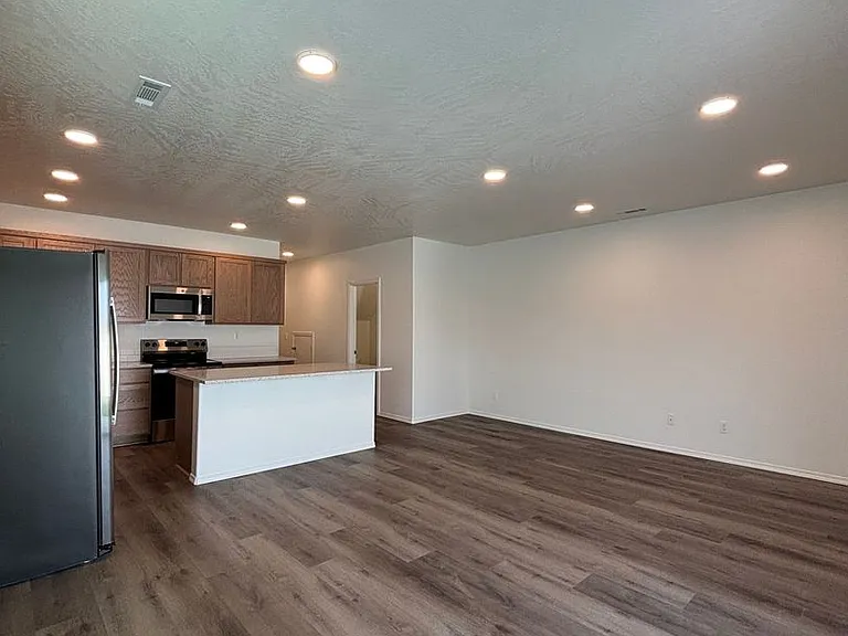 3672 S Roosevelt St — Photo 6