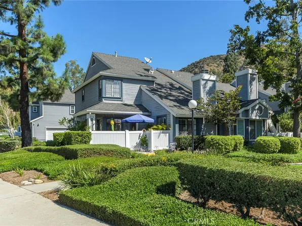 338 Monroe Ct, Azusa, CA 91702