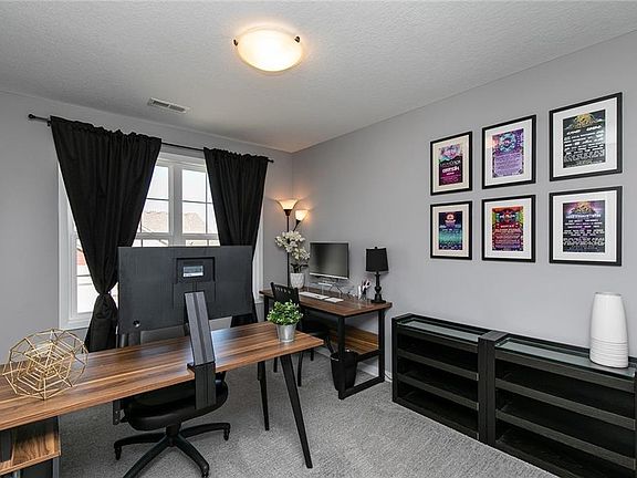 4th image of 1147 S 91st St
