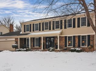 2603 Deerfield Ln, Rolling Meadows, IL 60008