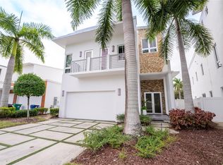 Oasis Park Square At Doral, Doral, FL 33122
