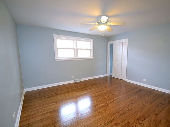 5th image of 9116 S Clifton Park Ave
