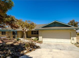32534 Sapphire Rd, Lucerne Valley, CA 92356