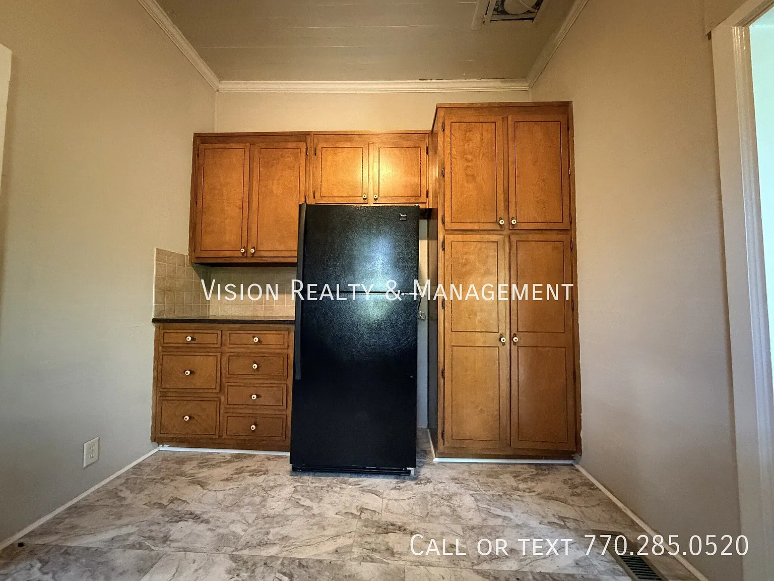 617 Spring St — Photo 4