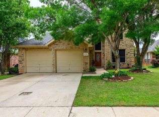 2235 Knob Hill Dr, Corinth, TX 76210