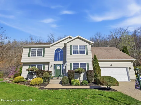 200 Raymond Dr, Jermyn, PA 18433