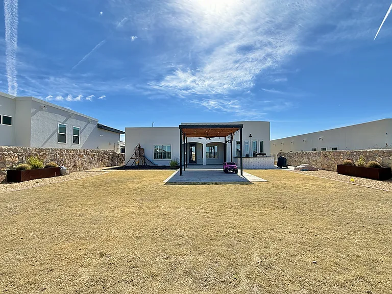 7467 Smugglers Gulch Ct — Photo 44