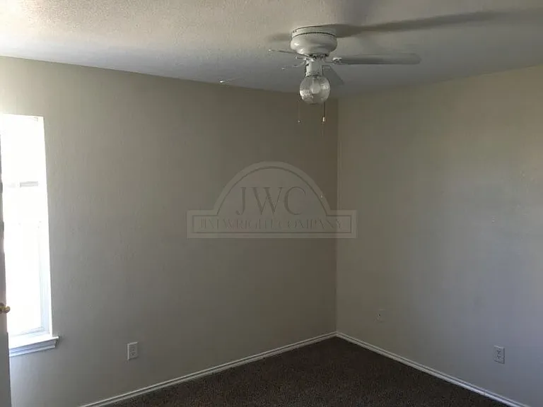 2312 Wildewood Dr #B — Photo 12