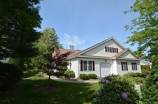 2nd image of 31 Wildwood Dr #31