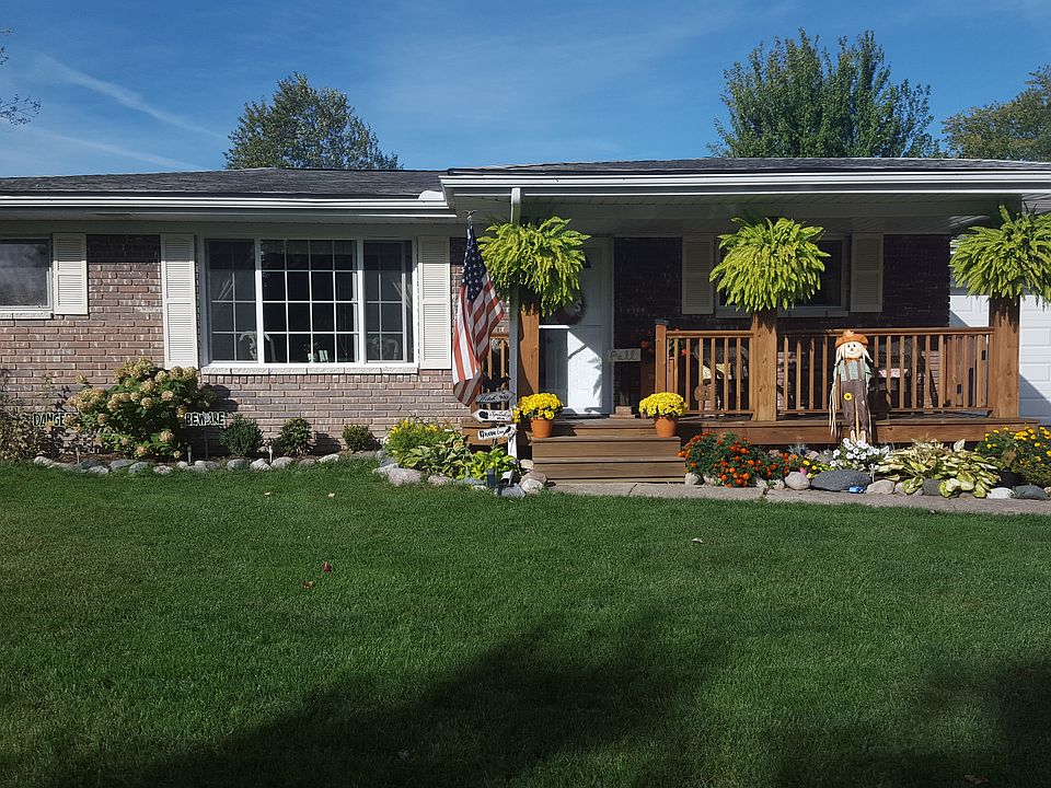 1st image of 50025 Vinecrest Ln