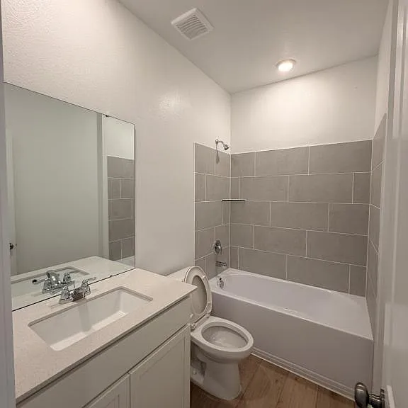 5075 Loggia Ln #A — Photo 12