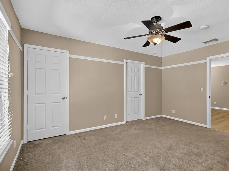 8103 Bellagio Ln — Photo 33