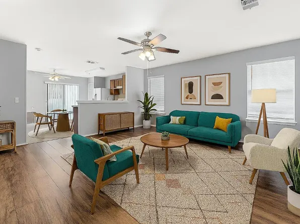 184 Atlantis, Kyle, TX 78640