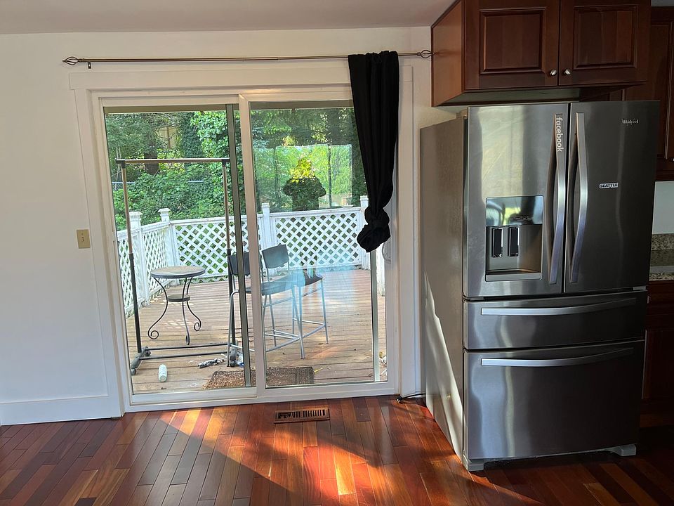 1st image of 17217 NE 86th Pl