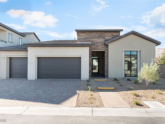 2nd image of 313 Talon Heights St