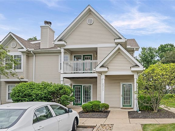 4th image of 22553 Lenox Dr #526