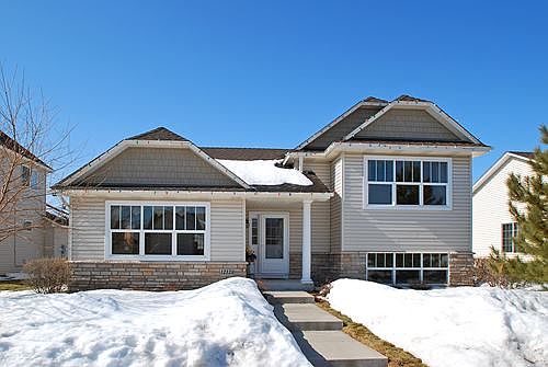 1st image of 12124 Coral Sea St NE