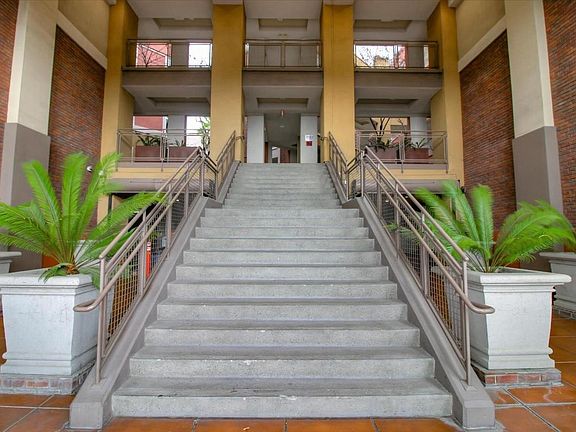 2nd image of 809 Auzerais Ave Unit 449