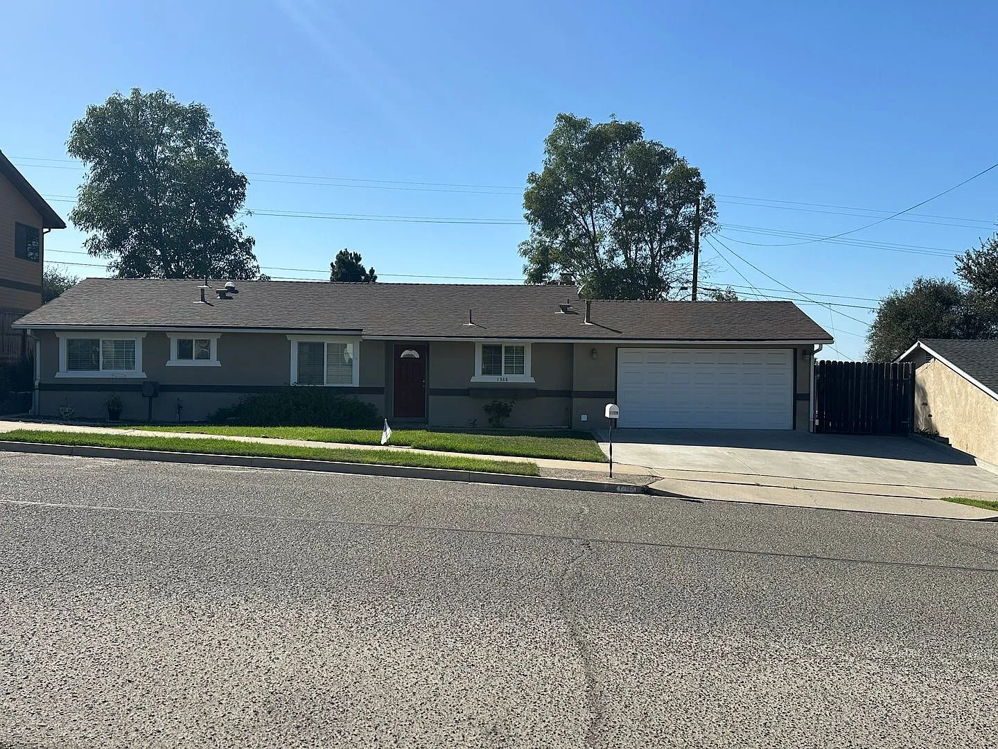 Charming Orcutt 3 Bd. 2Ba Home w/ Formal Dinning Room — Photo 2