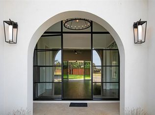 5610 Winnie Dr, Colleyville, TX 76034