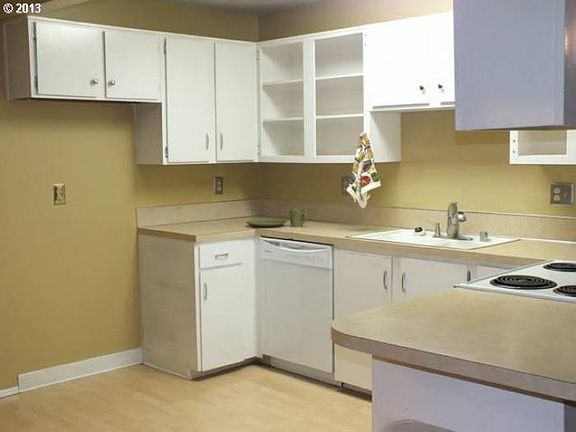 4th image of 13129 NW 8th Ave #12-A
