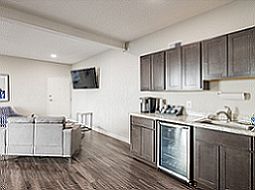 4th image of 701 Fern Valley Cir #707-12