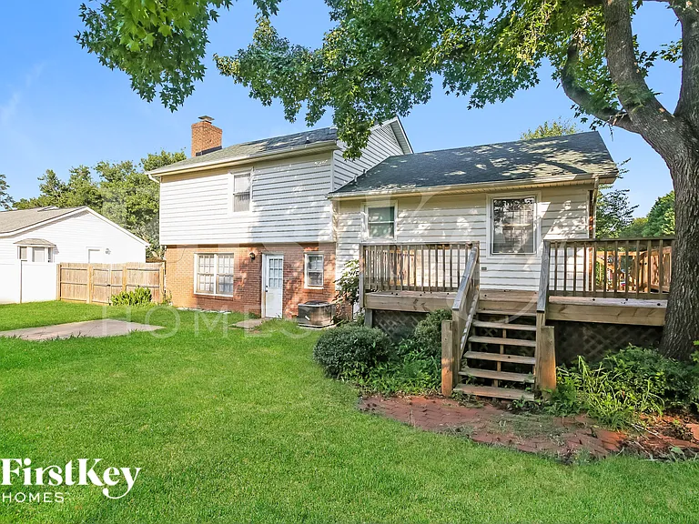 2516 Tall Pines Ln — Photo 14