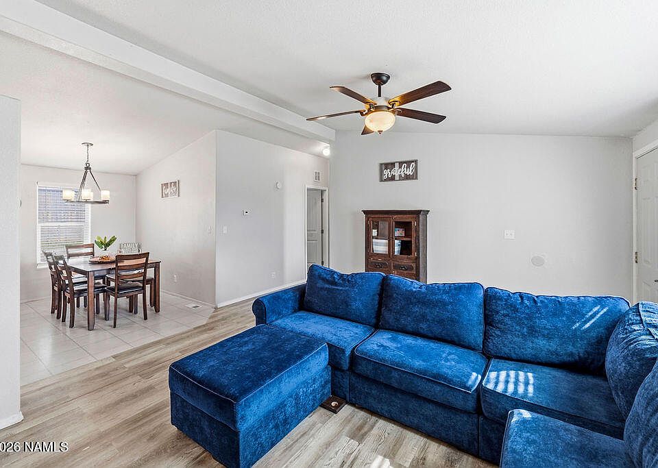 1st image of 4914 E Bullwinkle Dr