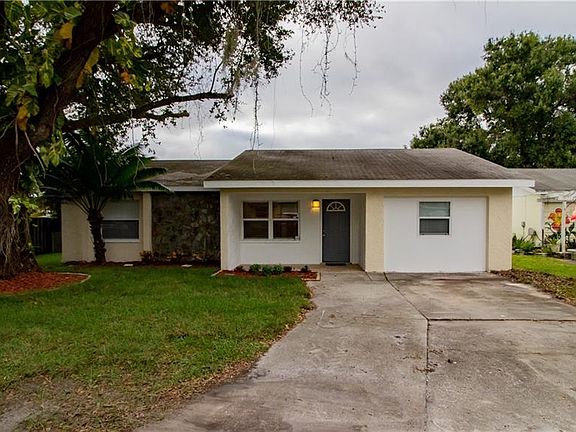 5th image of 1215 Watersedge Dr